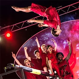Få 15 % rabat på Flying Superkids - en oplevelse for hele familien!